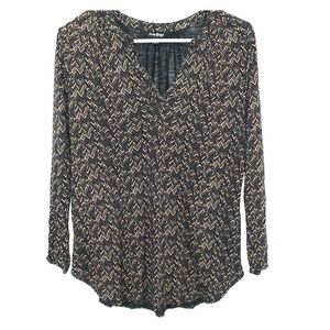 CLOSING- SEND OFFERS Lucky BRAND Blouse